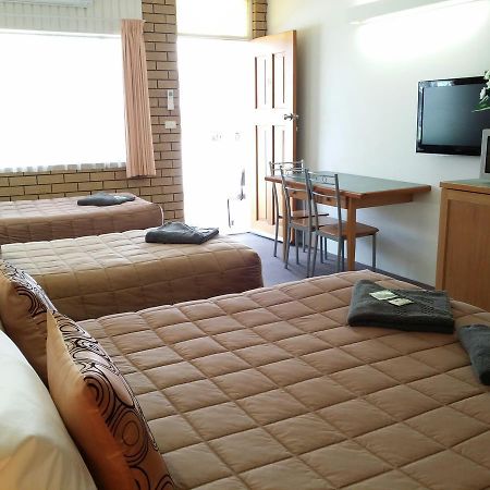 Guyra Motor Inn Extérieur photo