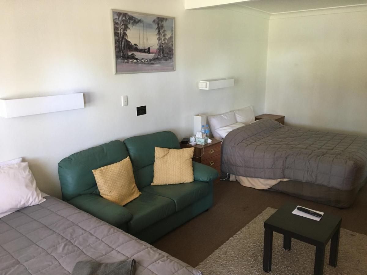 Guyra Motor Inn Extérieur photo
