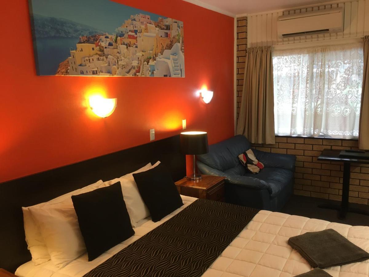 Guyra Motor Inn Extérieur photo